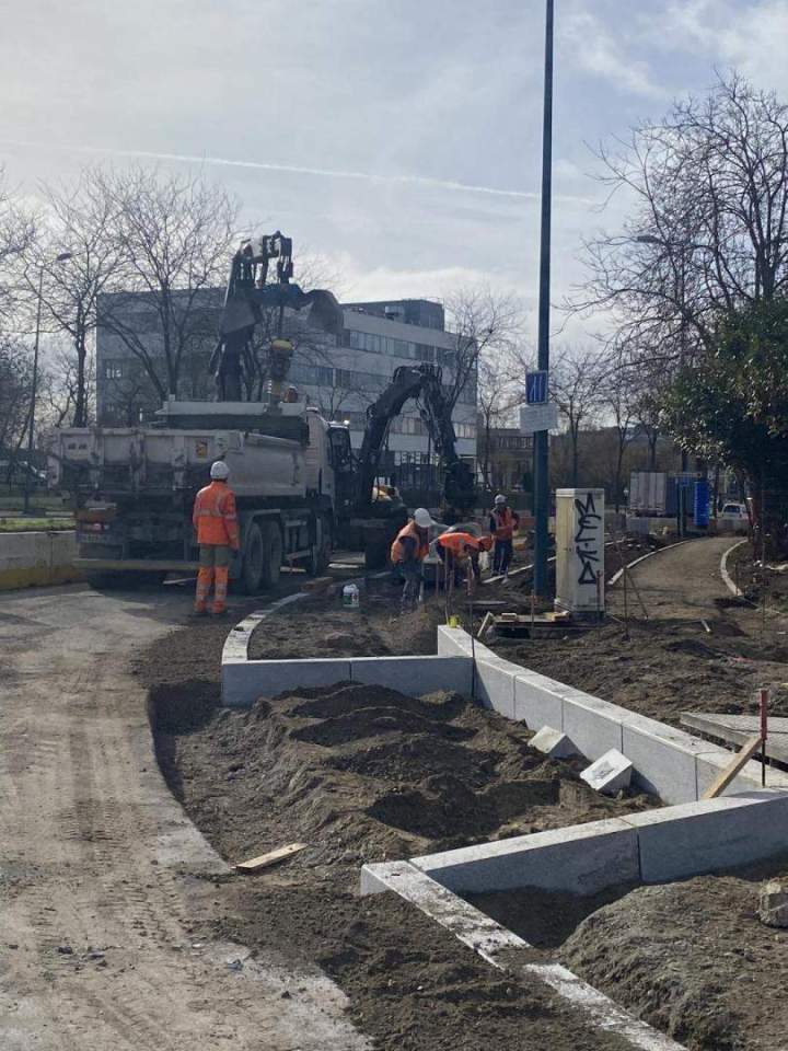 Travaux de construction de route Maurecourt